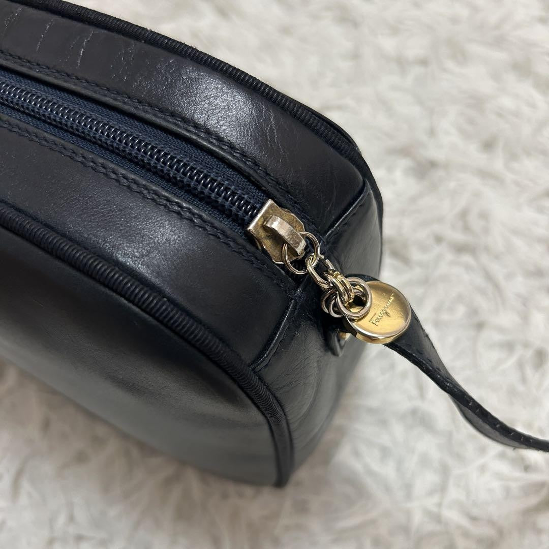 Salvatore Ferragamo Shoulder Camera Bag Purse Vara Ribbon Black Navy Authentic