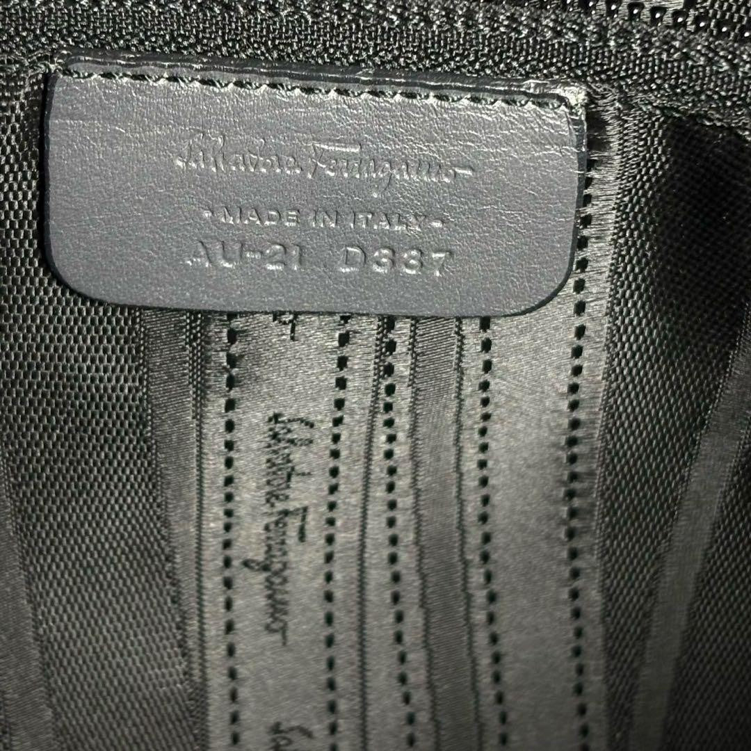 Salvatore Ferragamo Shoulder Bag Purse Vara Leather Gray Authentic