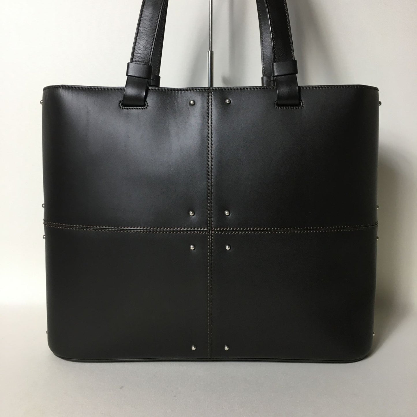 TOD'S Hand Bag Tote Purse Leather Dark Brown Authentic