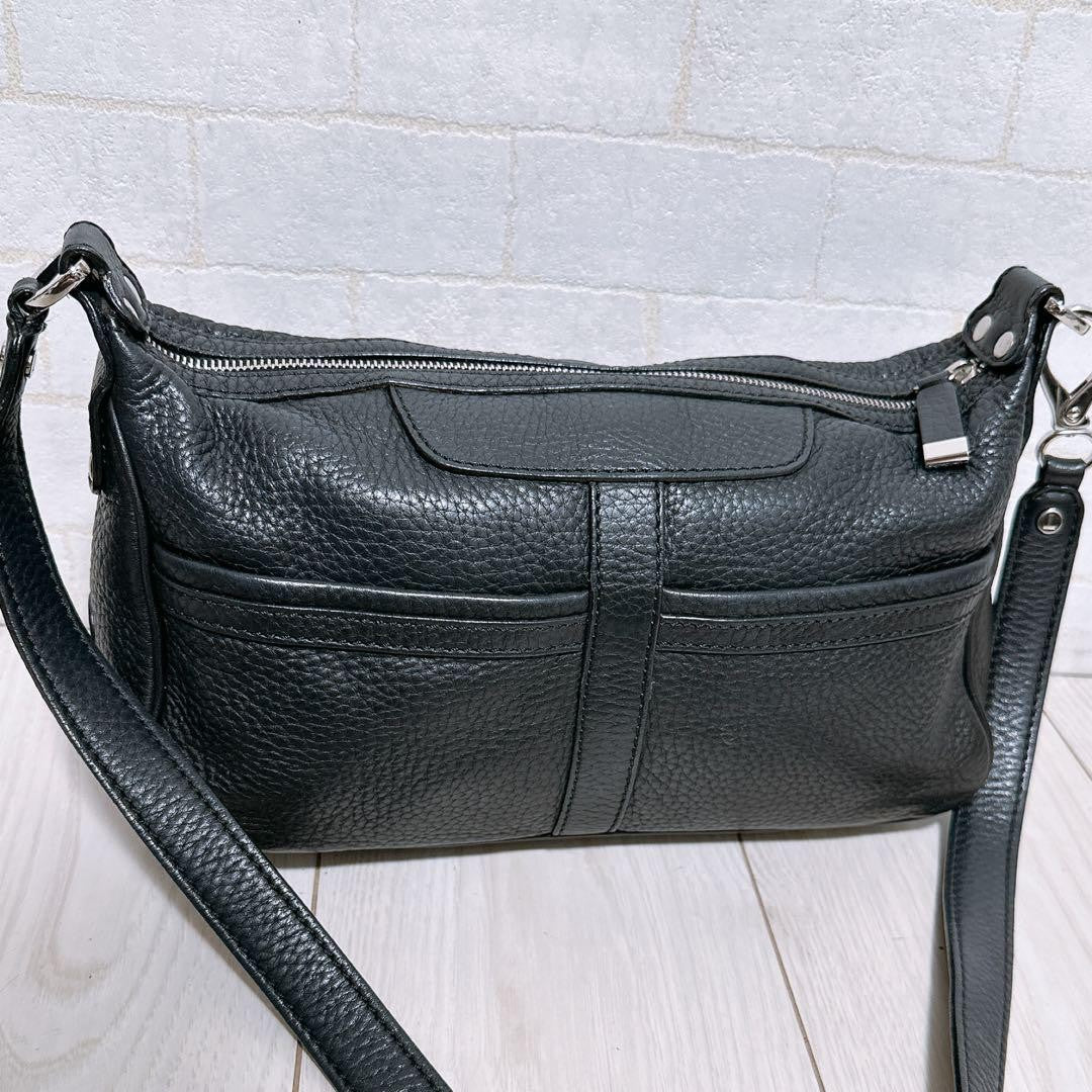 TOD'S Shoulder Bag Purse Leather Black Authentic