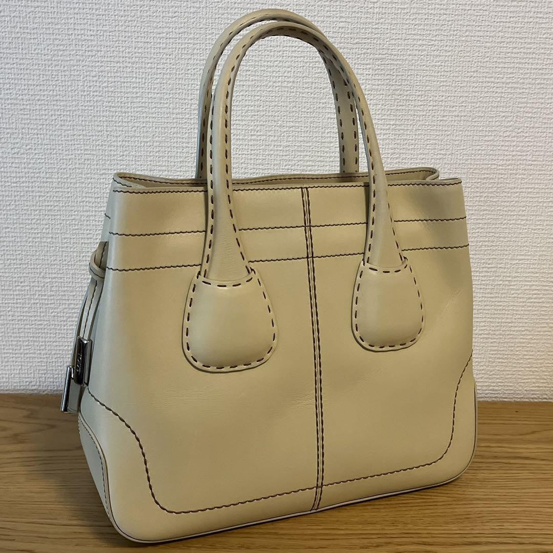 TOD'S Hand Bag Tote Purse Leather Off White Beige Authentic