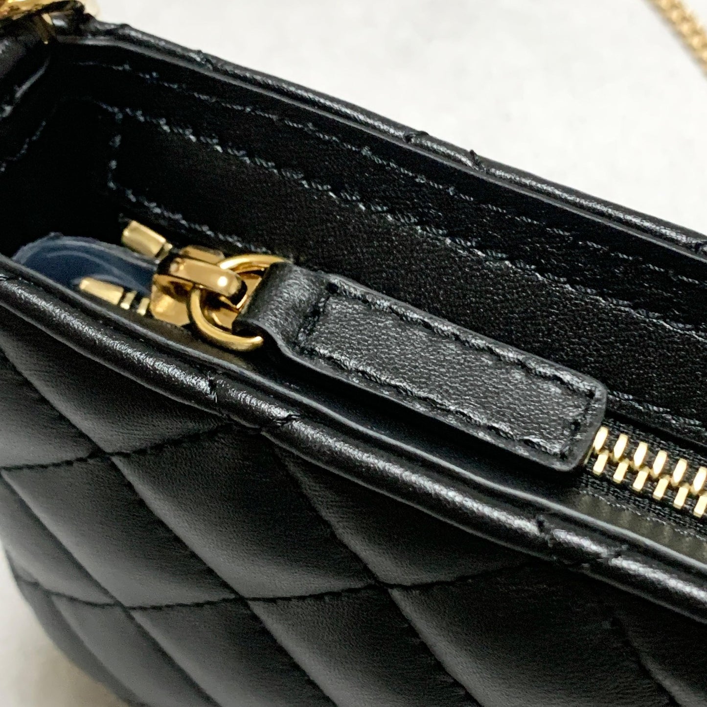 VERSACE Bag Medusa Chain Shoulder Purse Leather Black Chain Gold Used Authentic