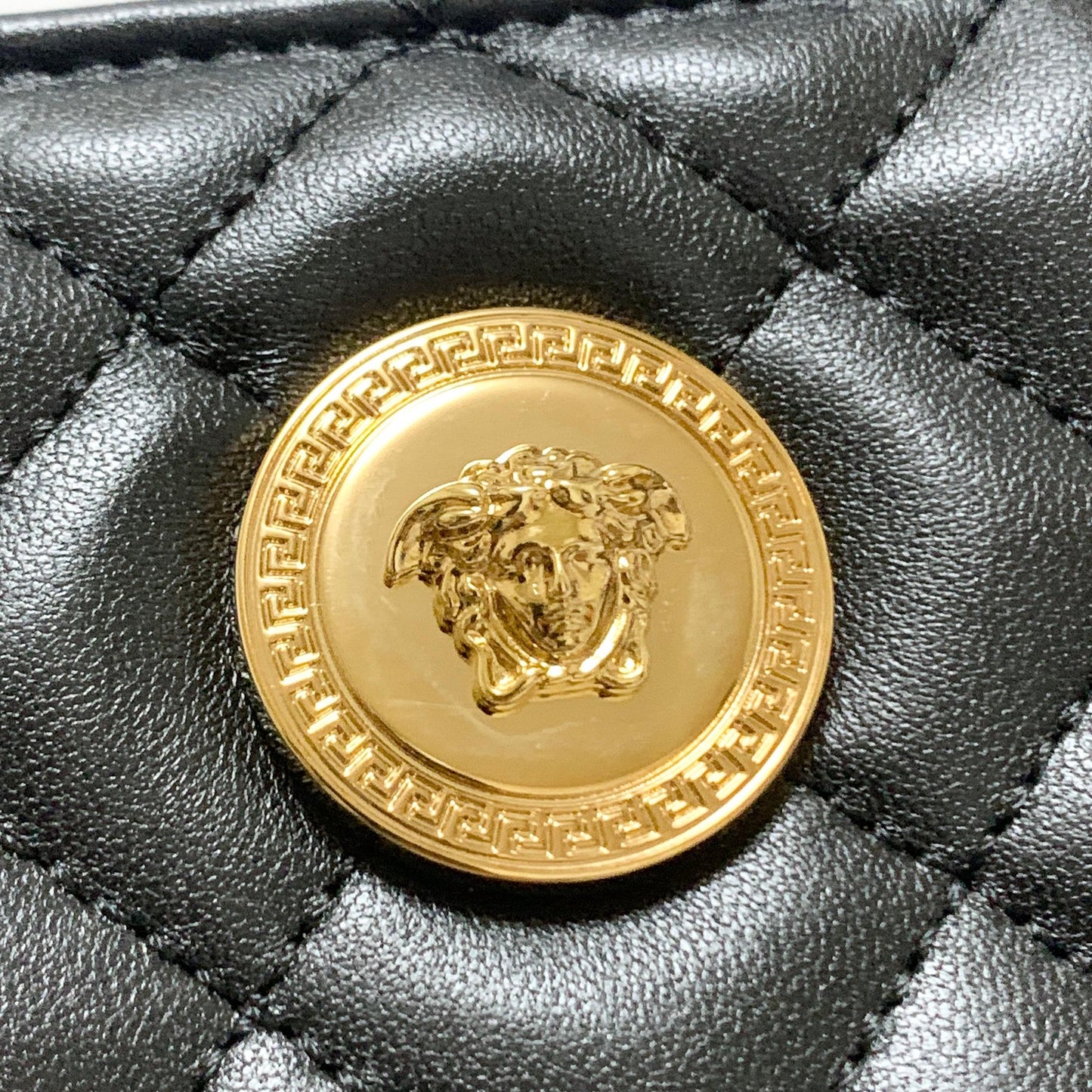 VERSACE Bag Medusa Chain Shoulder Purse Leather Black Chain Gold Used Authentic