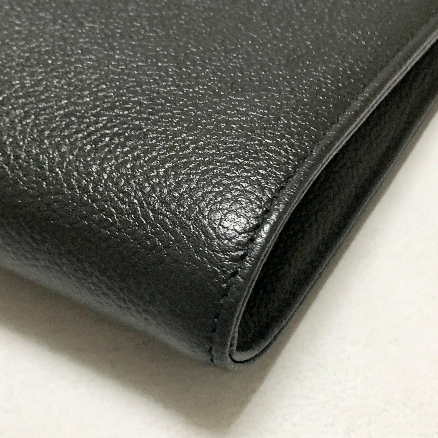 Saint Laurent Bag YSL Cassandra Clutch Purse Hand Leather Black Gold Authentic