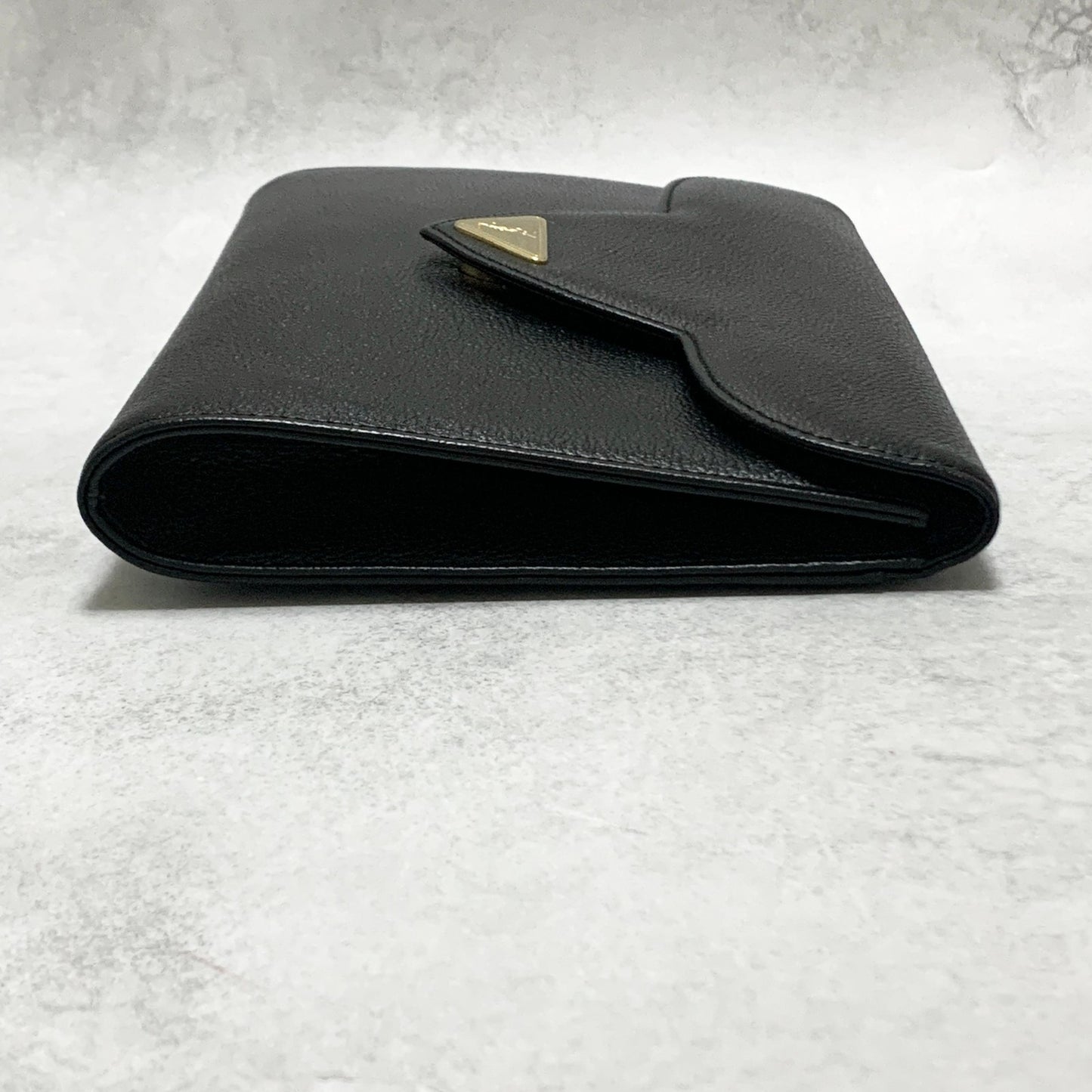 Saint Laurent Bag YSL Cassandra Clutch Purse Hand Leather Black Gold Authentic