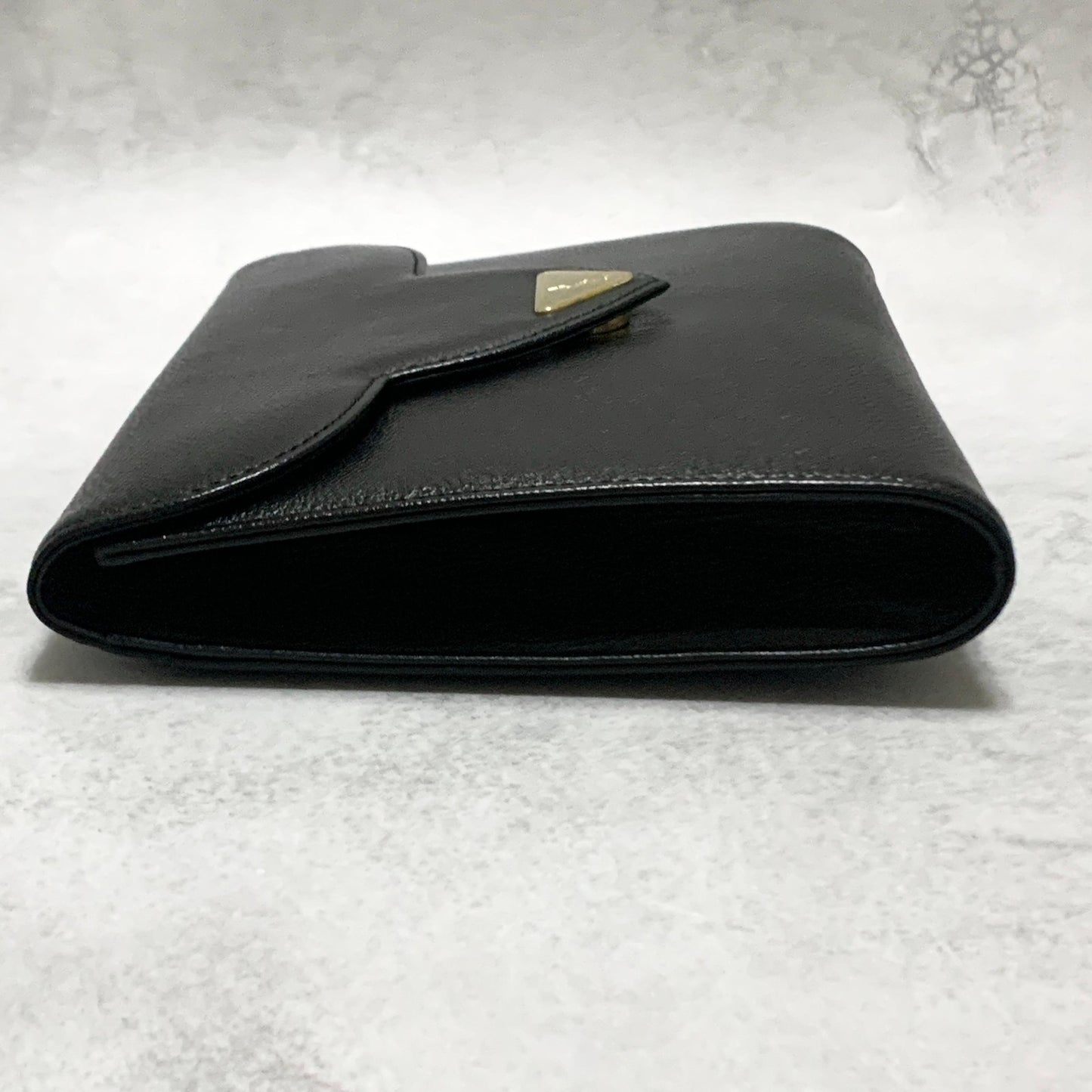 Saint Laurent Bag YSL Cassandra Clutch Purse Hand Leather Black Gold Authentic