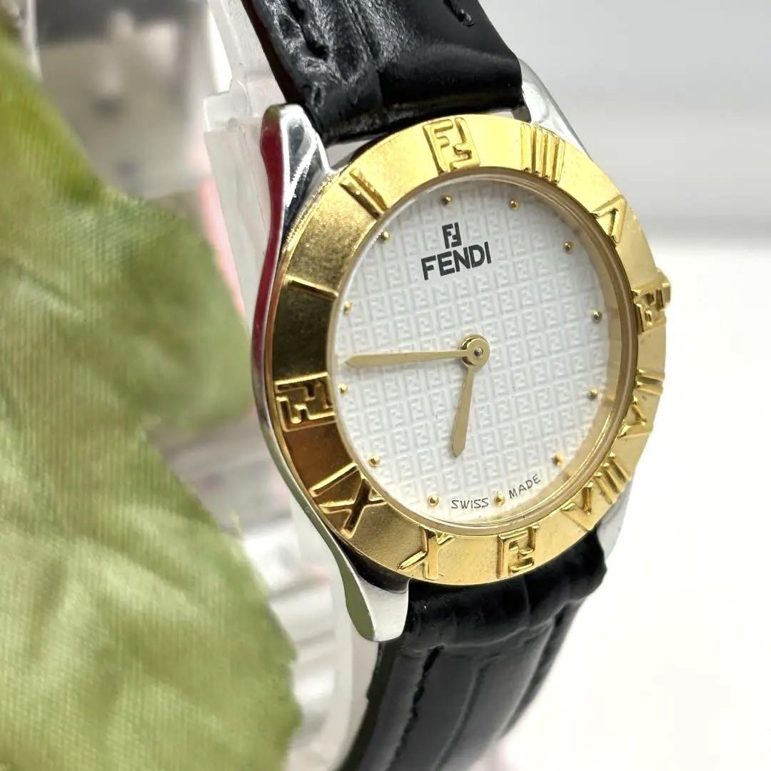 FENDI 2000L Quartz Watch Wristwatch FF Logo White Gold Women's Authentic