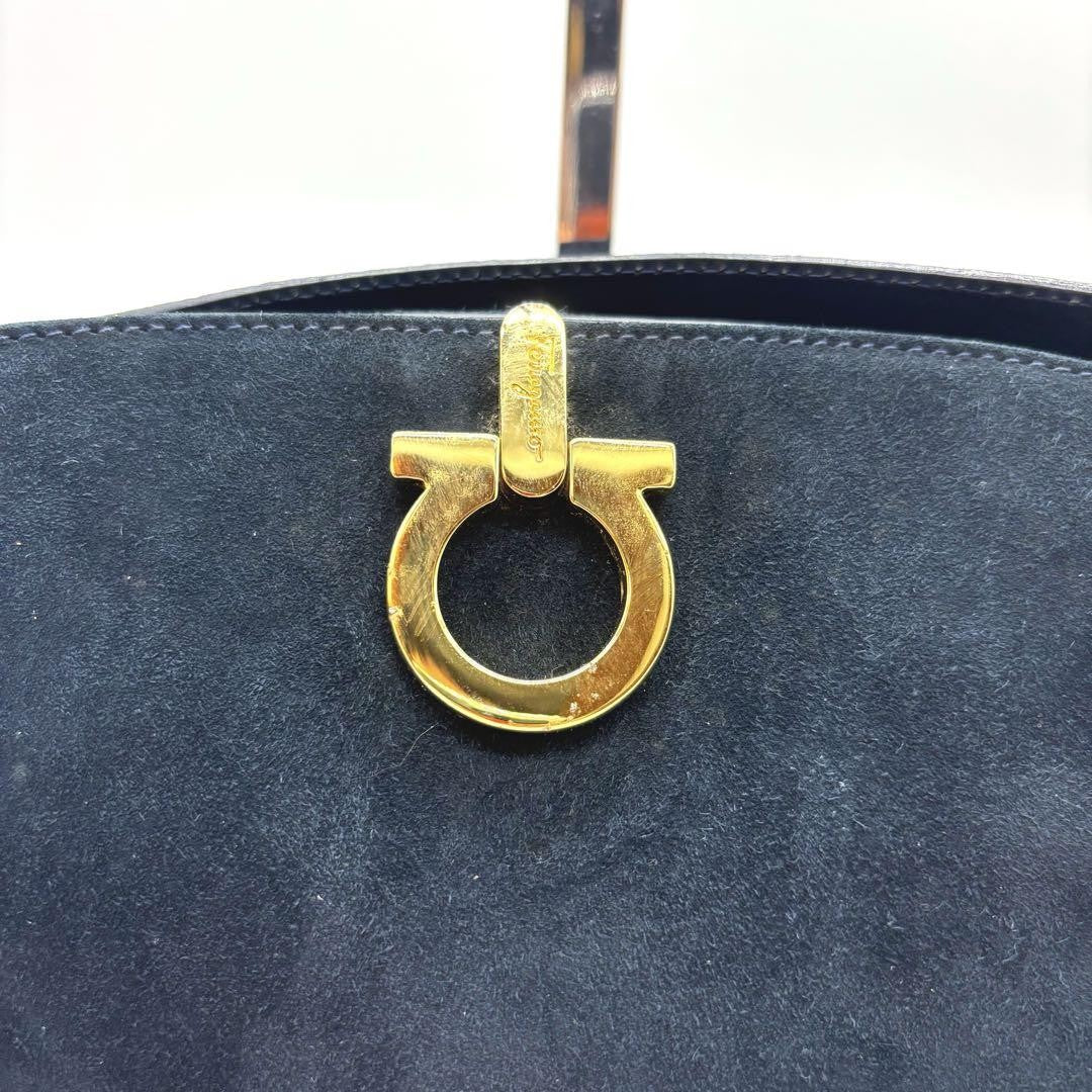 Salvatore Ferragamo shoulder bag Purse Gancini Black Gold Suede Authentic Used