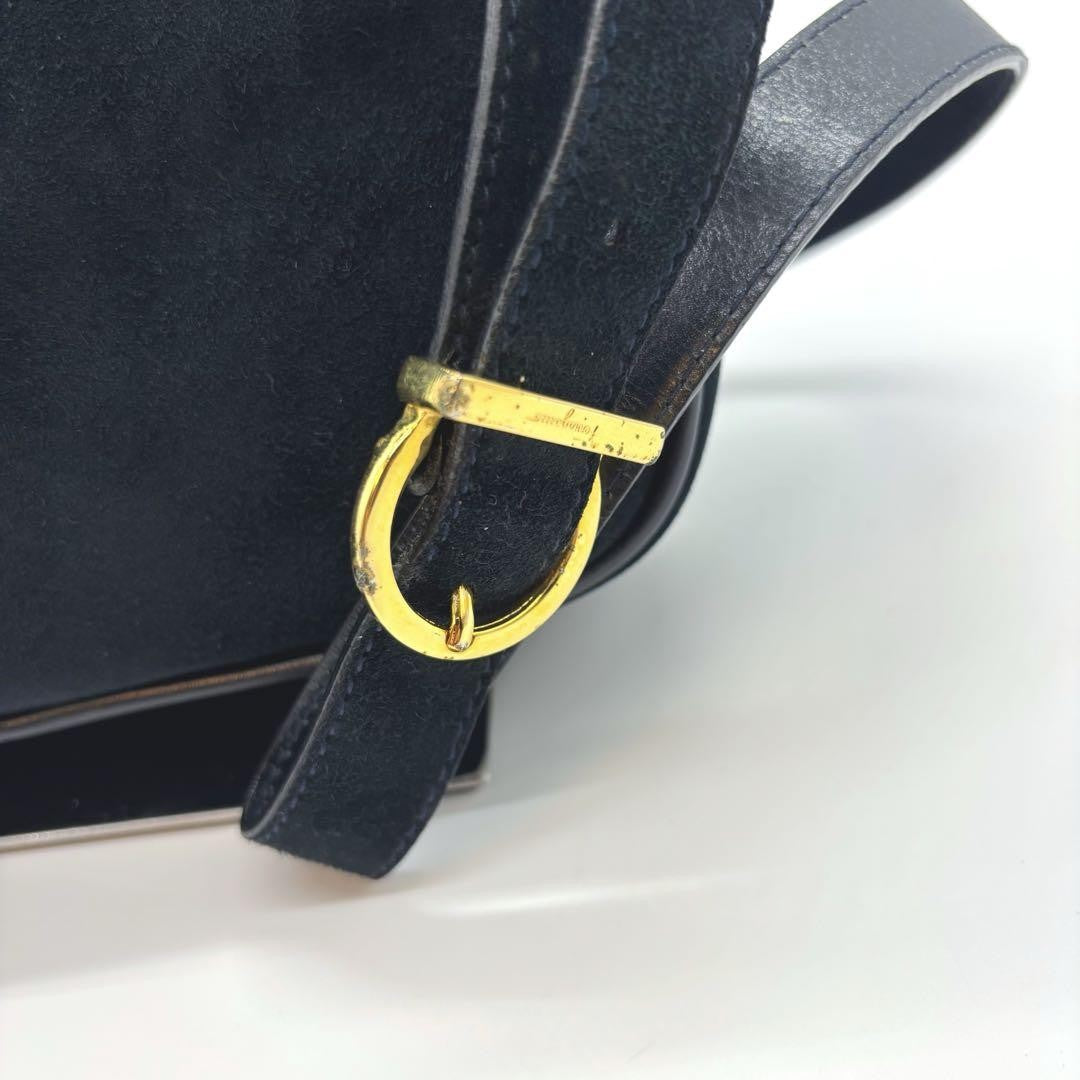 Salvatore Ferragamo shoulder bag Purse Gancini Black Gold Suede Authentic Used