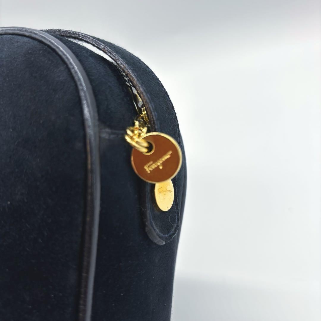 Salvatore Ferragamo shoulder bag Purse Gancini Black Gold Suede Authentic Used