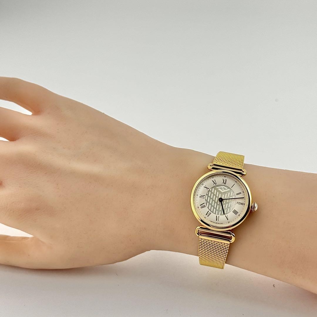 FENDI Quartz Watch Wristwatch Logo White Gold Women's Authentic