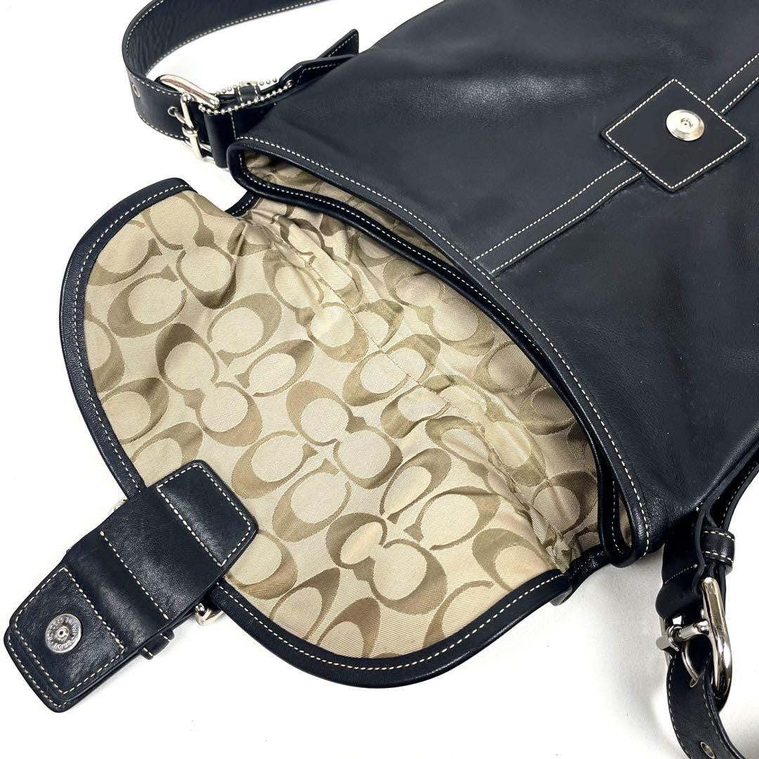 COACH Shoulder Bag Purse Leather Black Beige Authentic