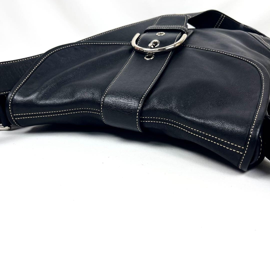 COACH Shoulder Bag Purse Leather Black Beige Authentic