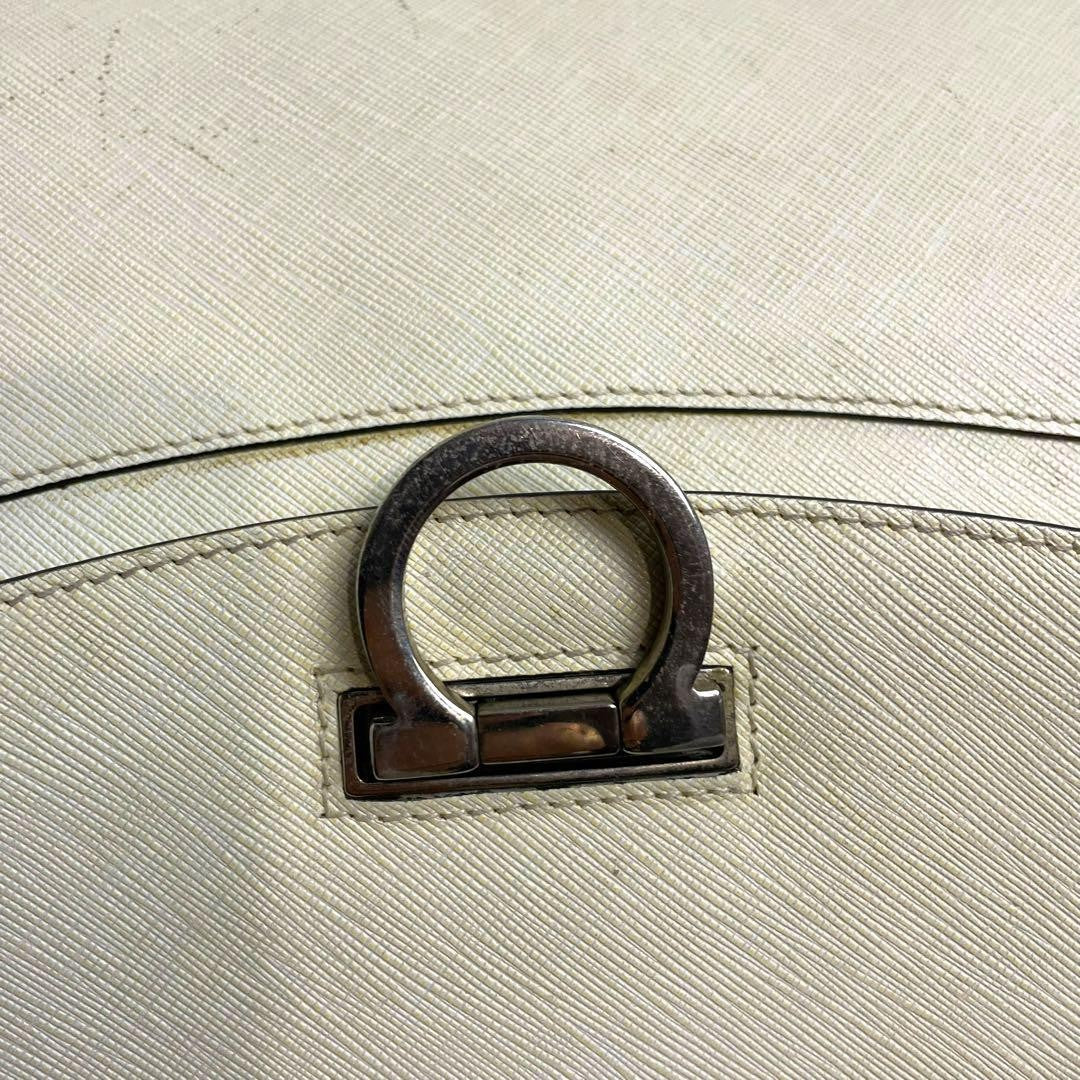 Salvatore Ferragamo Hand Bag Tote Purse Gancini Leather Beige Authentic