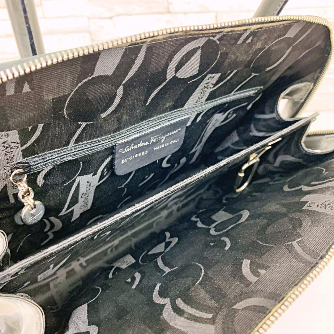 Salvatore Ferragamo Hand Bag Tote Purse Gancini Patent Leather Black Authentic