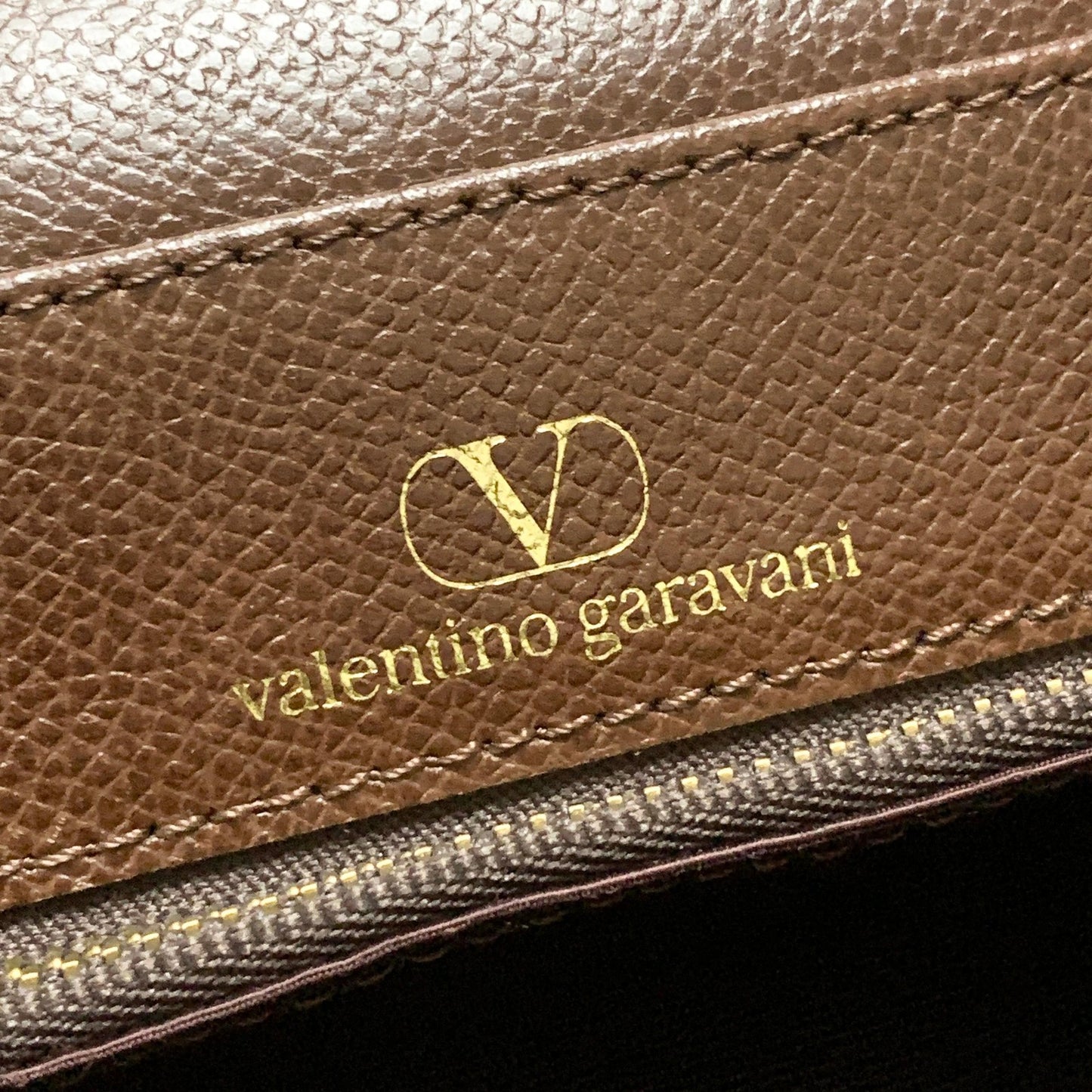 Valentino Garavani Bag Tassel Logo Shoulder Purse Leather Brown Gold Authentic