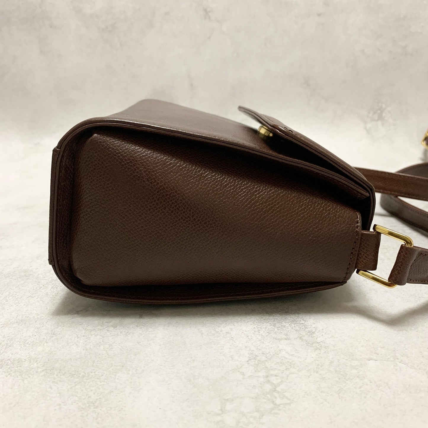 Valentino Garavani Bag Tassel Logo Shoulder Purse Leather Brown Gold Authentic