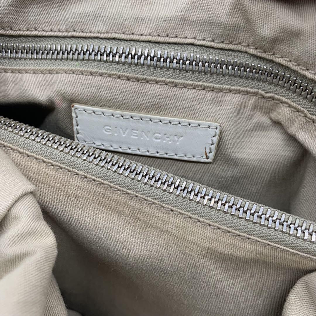GIVENCHY Hand Shoulder Bag Tote Purse Leather White Authentic