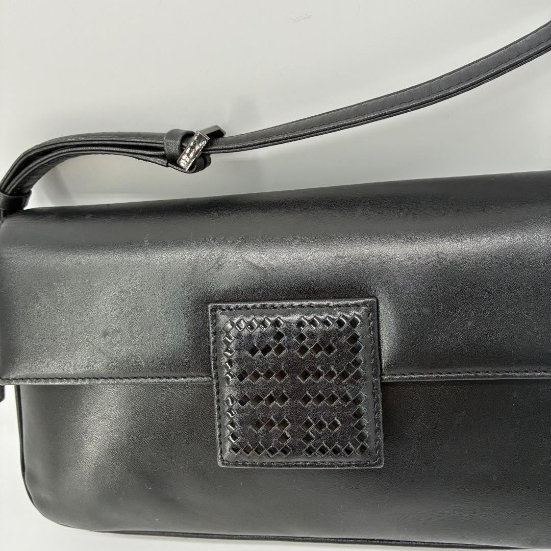 GIVENCHY Shoulder Bag Purse 4G Leather Black Authentic