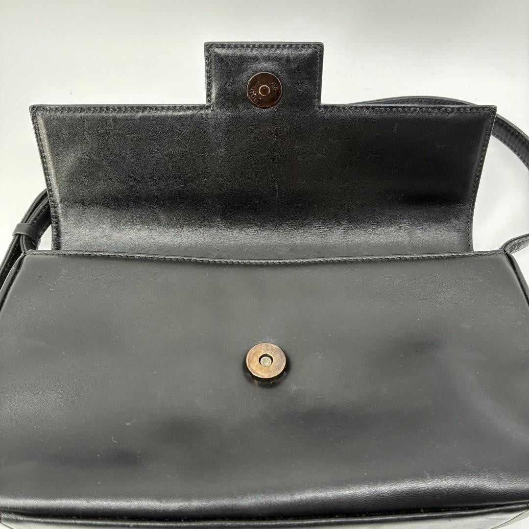 GIVENCHY Shoulder Bag Purse 4G Leather Black Authentic