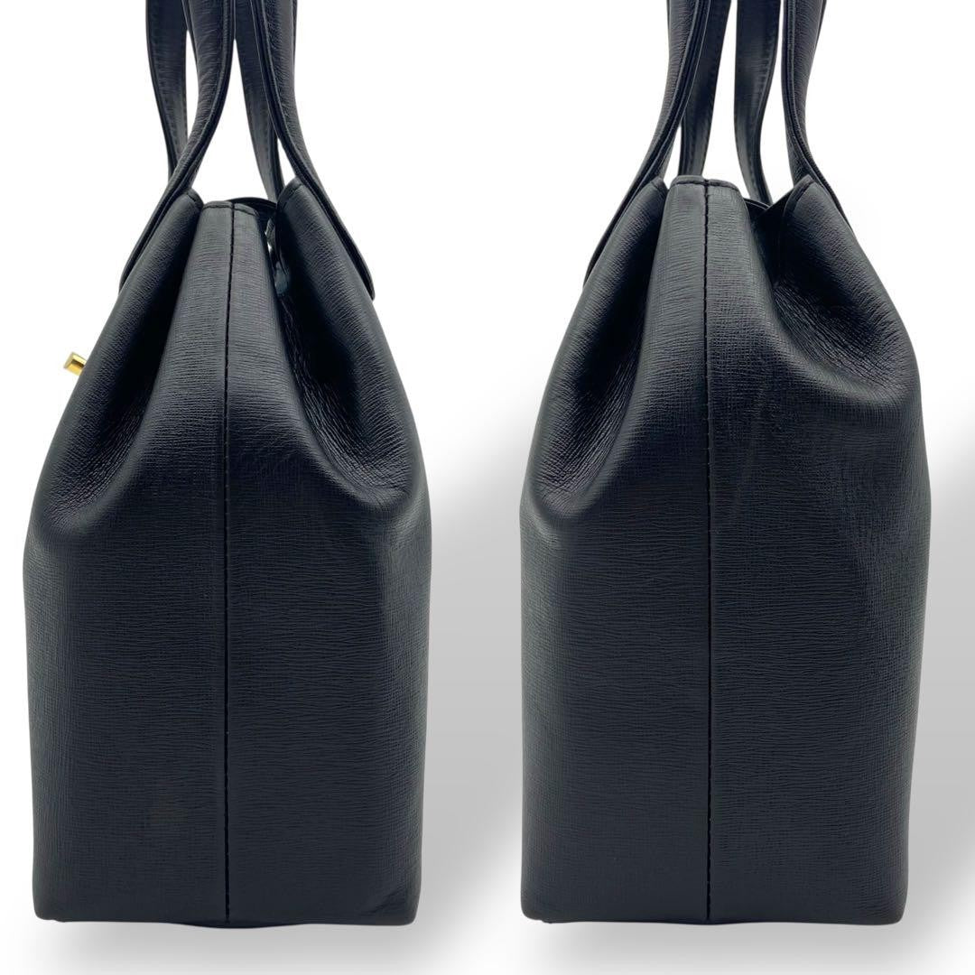 GIVENCHY Hand Bag Tote Purse Turn Lock Leather Black Authentic