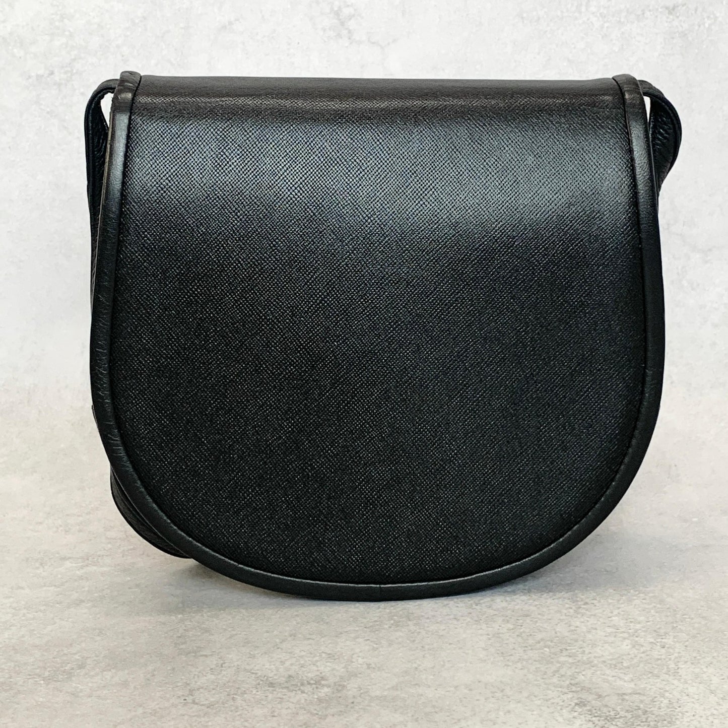 Saint Laurent Bag YSL Shoulder Purse Leather Black Gold Vintage Authentic