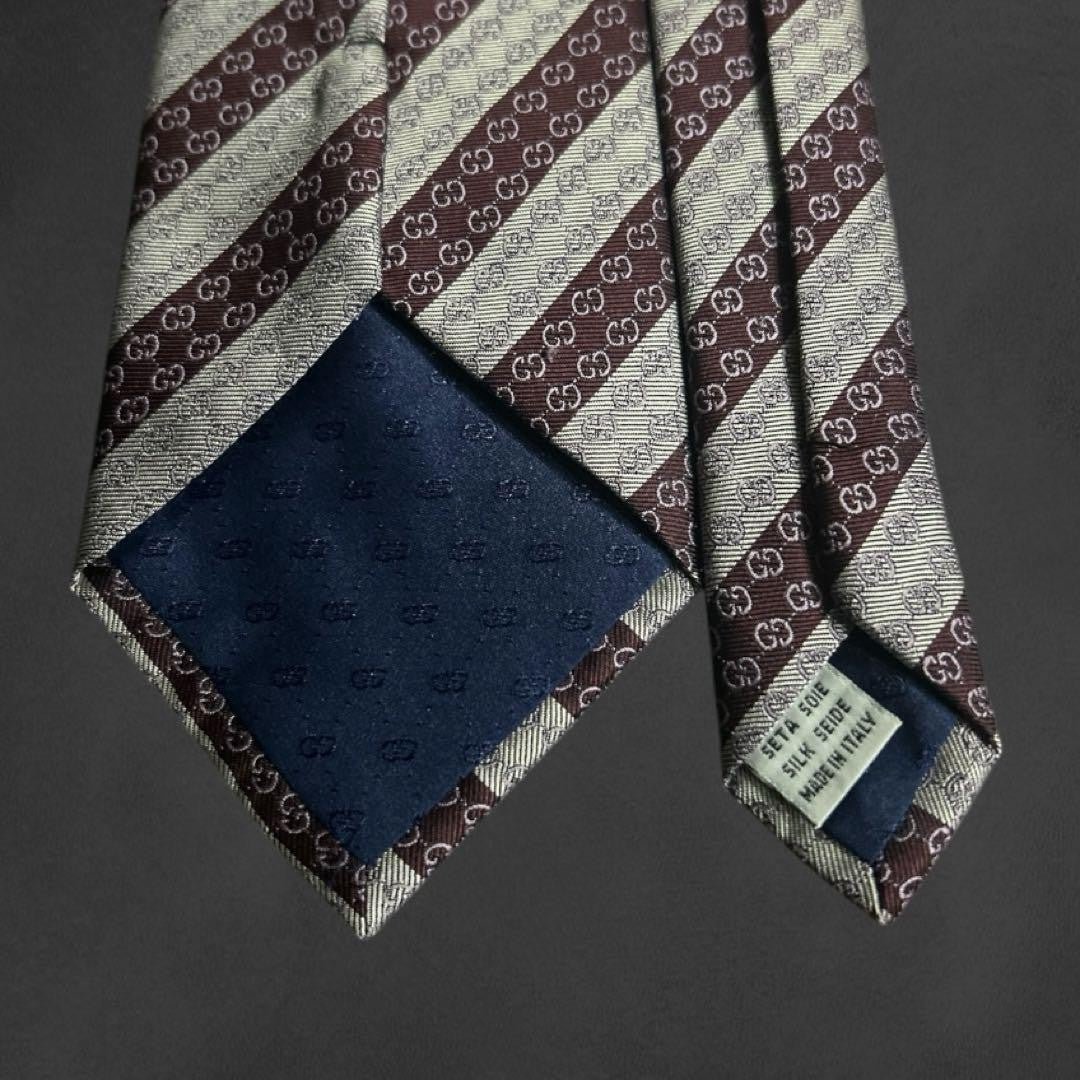 GUCCI Necktie Tie interlocking GG Geometric Made in Italy Wine Red 100% Silk