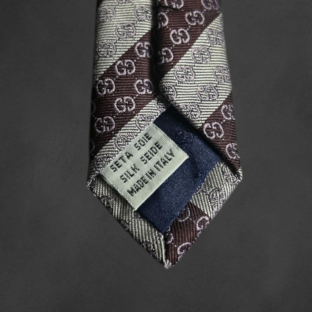 GUCCI Necktie Tie interlocking GG Geometric Made in Italy Wine Red 100% Silk