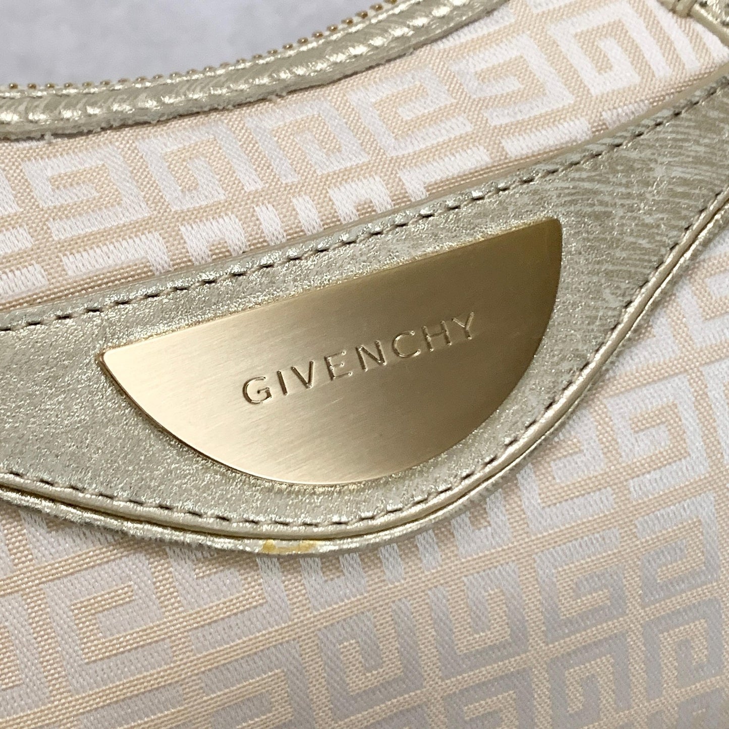 GIVENCHY Shoulder Bag 4G Logo Hand Purse Canvas White Gold Used Women's Auth