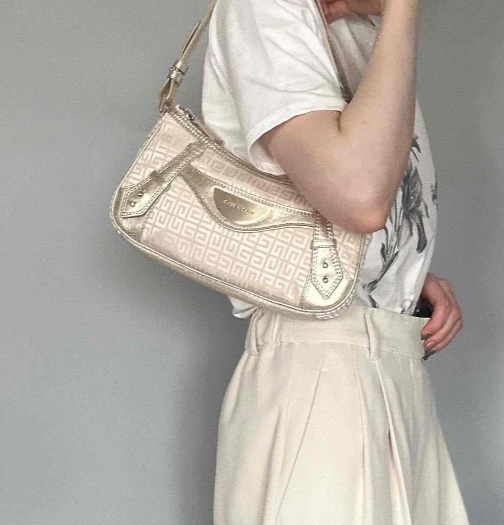 GIVENCHY Shoulder Bag 4G Logo Hand Purse Canvas White Gold Used Women's Auth