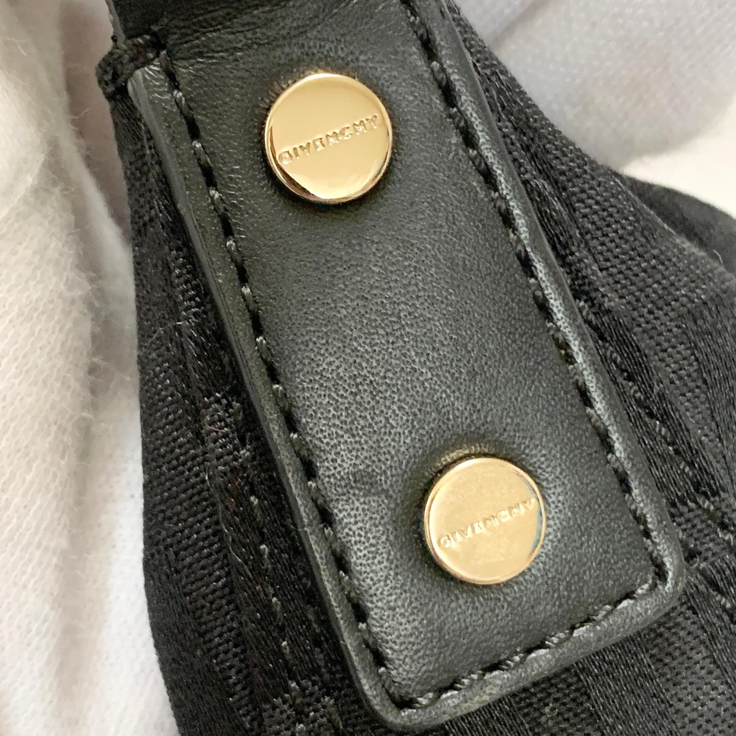 GIVENCHY Bag 4G Tassel Shoulder Purse Canvas Black Gold Used Women's Authentic