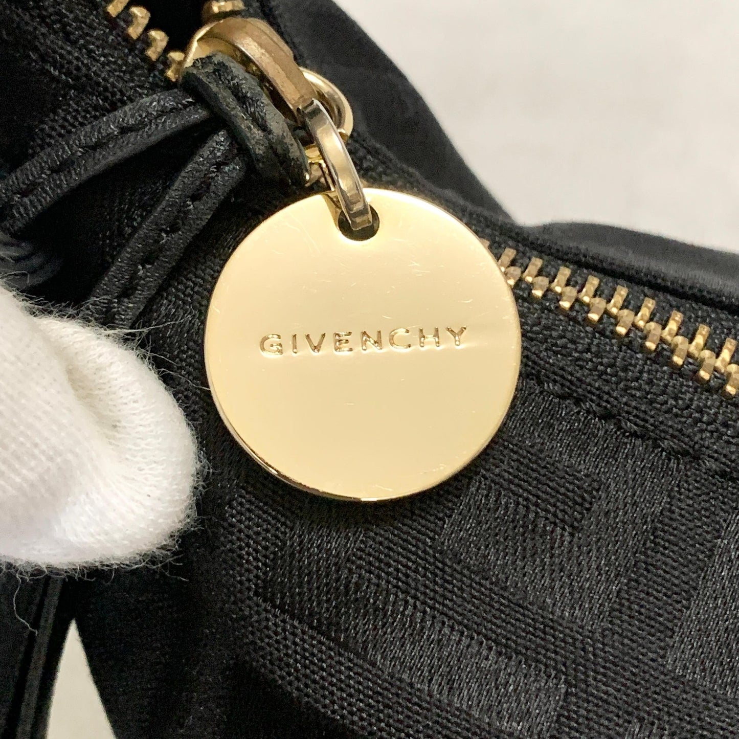 GIVENCHY Bag 4G Tassel Shoulder Purse Canvas Black Gold Used Women's Authentic
