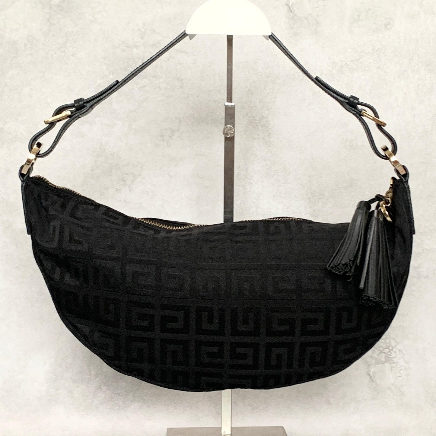 GIVENCHY Bag 4G Tassel Shoulder Purse Canvas Black Gold Used Women's Authentic
