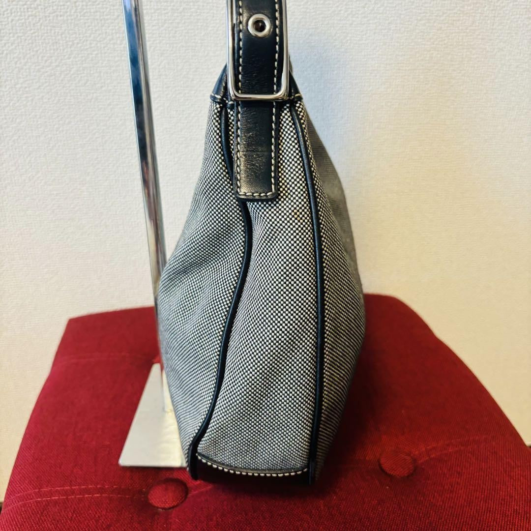COACH Shoulder Bag Purse hobo Black White Authentic