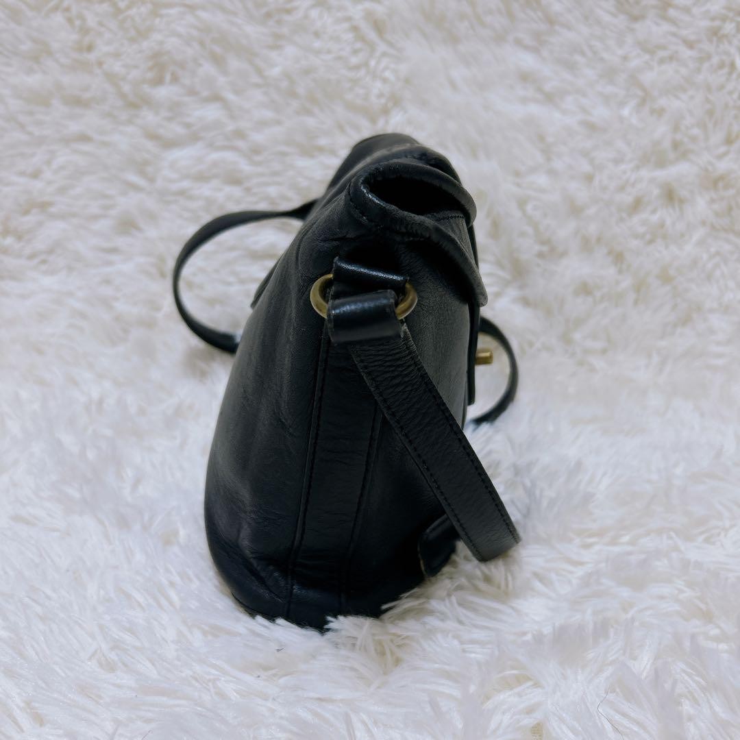 COACH Shoulder Bag Purse Turn Lock Leather Black Authentic