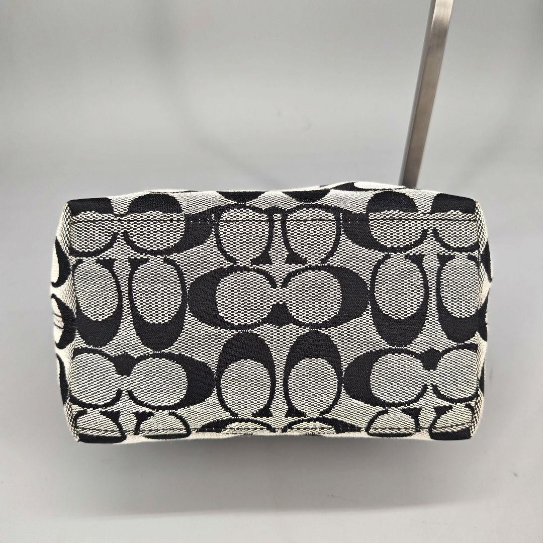 COACH Accessory Pouch Hand Bag Tote Purse Signature Canvas Leather Black Auth