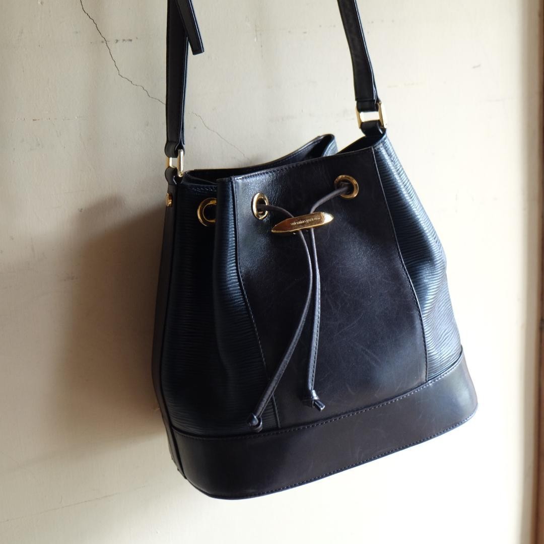 Valentino Garavani Shoulder Bag Purse Black Navy Authentic