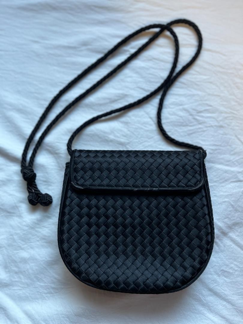 BOTTEGA VENETA Accessory Pouch Hand Pouch Intrecciato Black Authentic