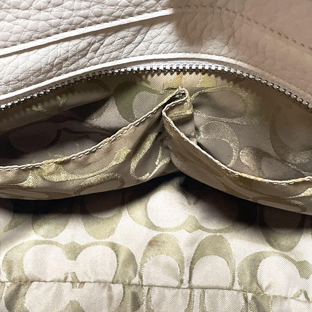 COACH Hand Bag Tote Purse Leather White Cream Authentic