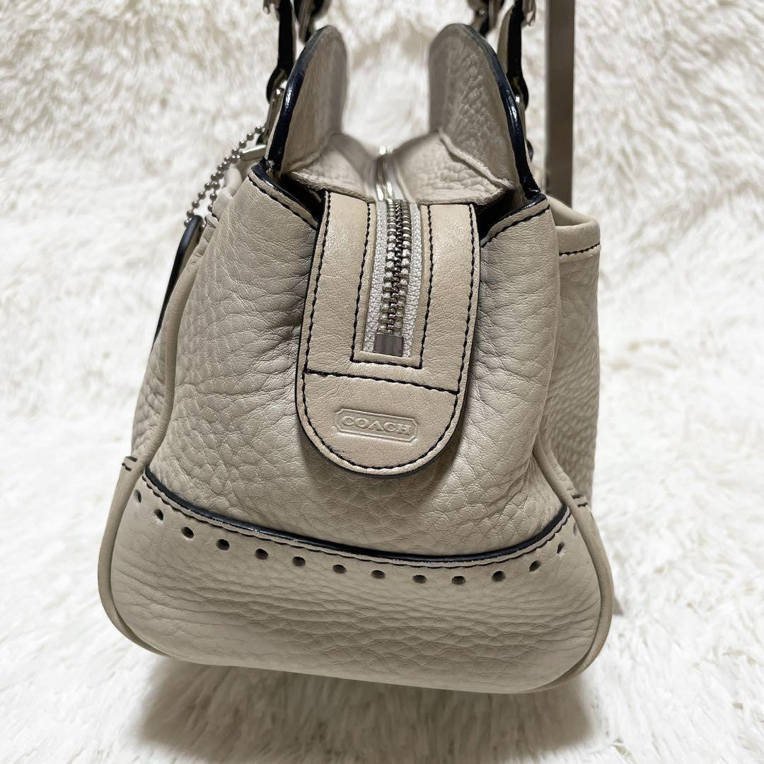 COACH Hand Bag Tote Purse Leather White Cream Authentic
