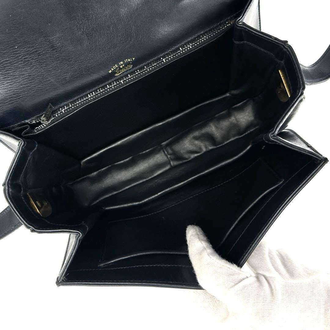 GUCCI Shoulder Bag Purse Interlocking Leather Dark Navy Authentic