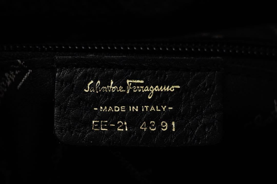 Salvatore Ferragamo Shoulder Bag Purse Gancini Suede Leather Black Authentic