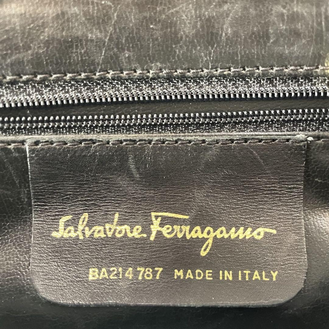 Salvatore Ferragamo Shoulder Bag Purse Suede Leather Red Authentic