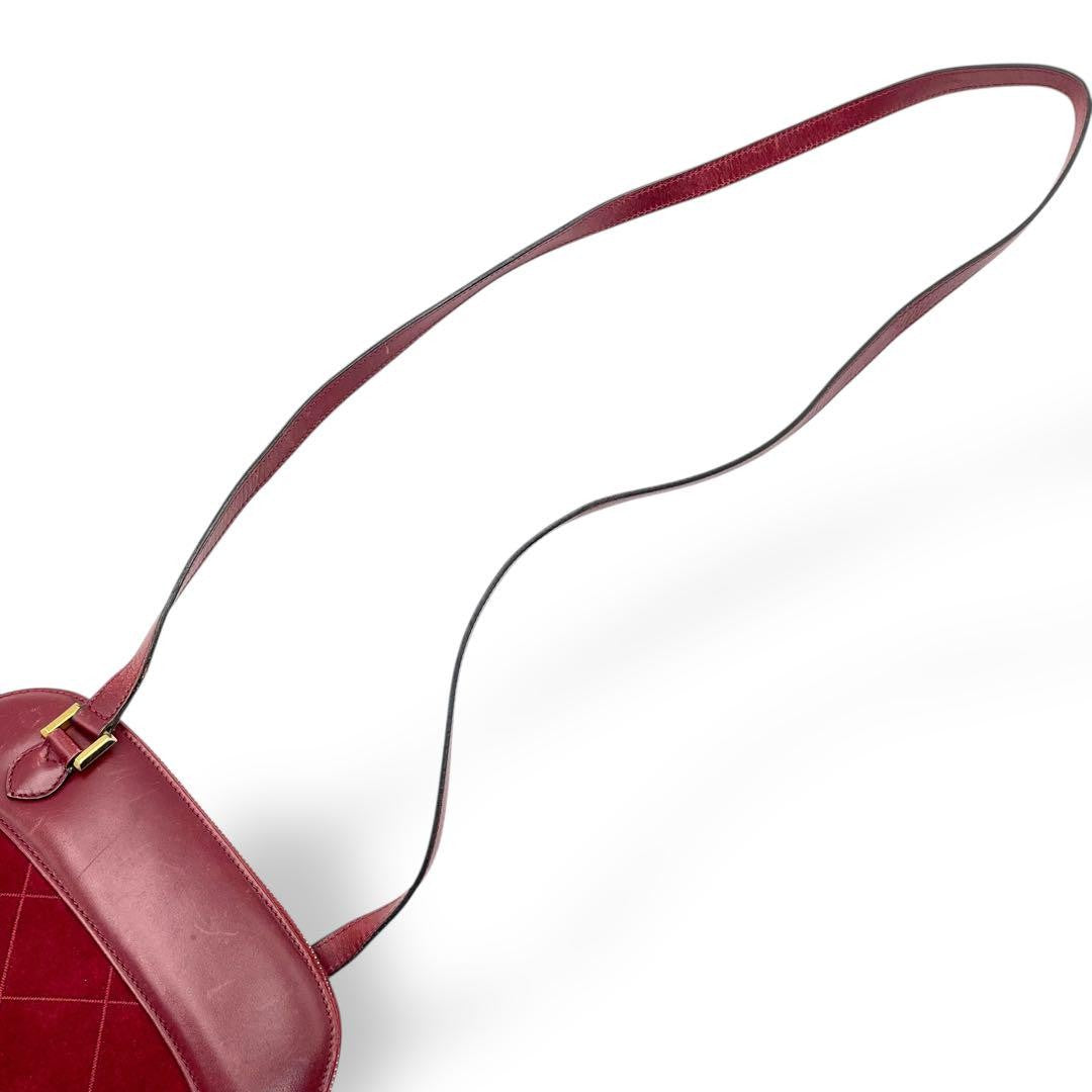 Salvatore Ferragamo Shoulder Bag Purse Suede Leather Red Authentic