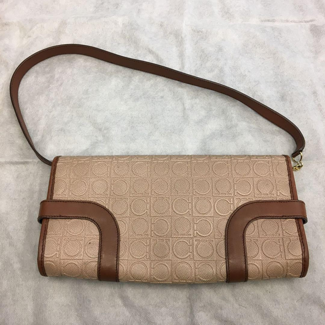 Salvatore Ferragamo Shoulder Bag Purse Gancini Leather Authentic