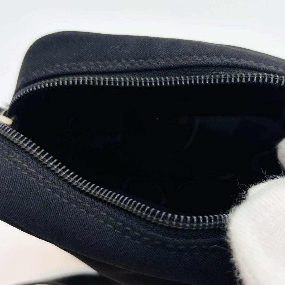 Salvatore Ferragamo Shoulder Bag Purse Gancini Canvas Leather Black Authentic