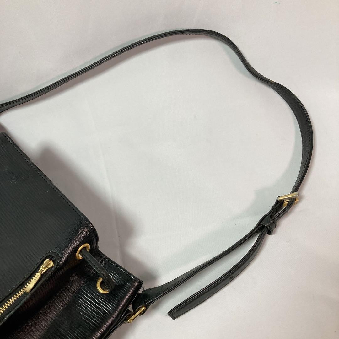 Valentino Garavani Shoulder Bag Purse Logo Leather Black Authentic