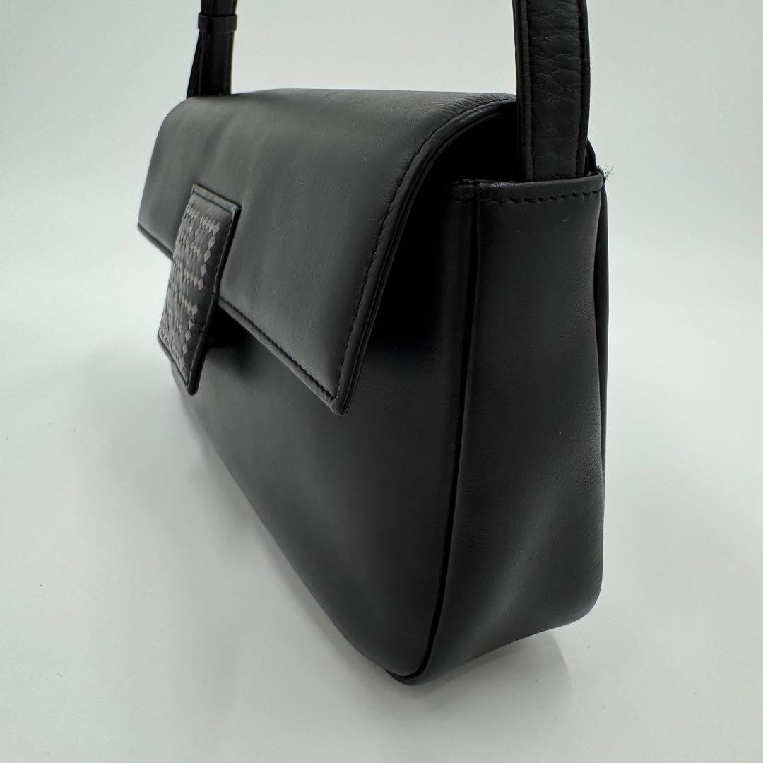 GIVENCHY Shoulder Bag Purse 4G Leather Black Authentic
