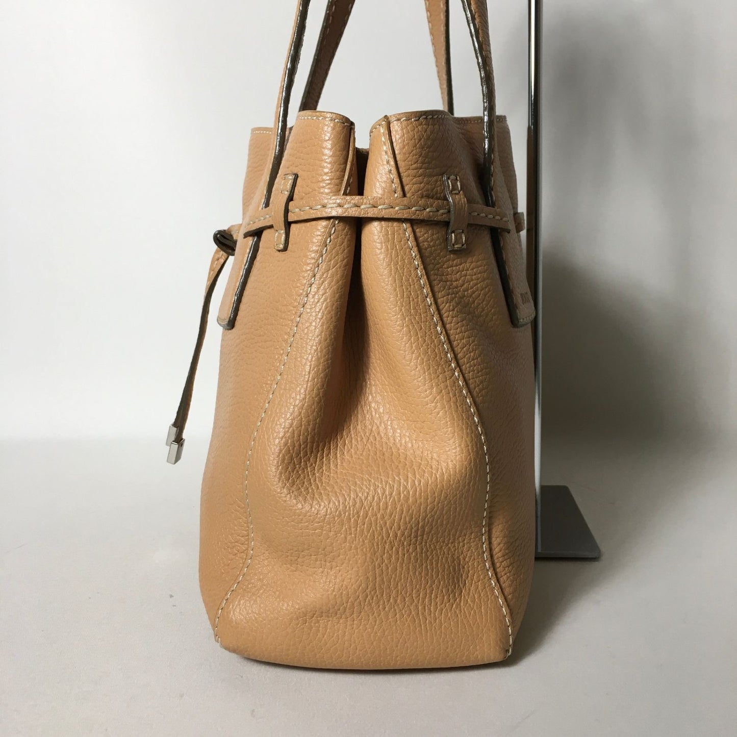 TOD'S Hand Bag Tote Purse Leather Brown Authentic
