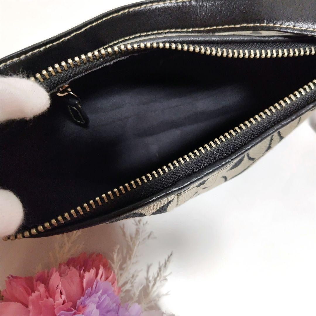 COACH Hand Shoulder Bag Tote Purse Signature Black Authentic
